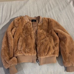 Polyester faux fur jacket